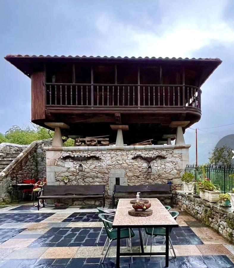 Agroturismo La Casona De Belmonte Ovinana  Exterior photo