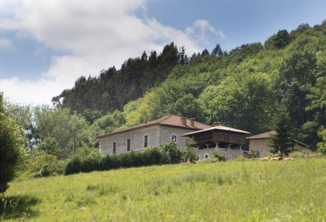 Agroturismo La Casona De Belmonte Ovinana  Exterior photo