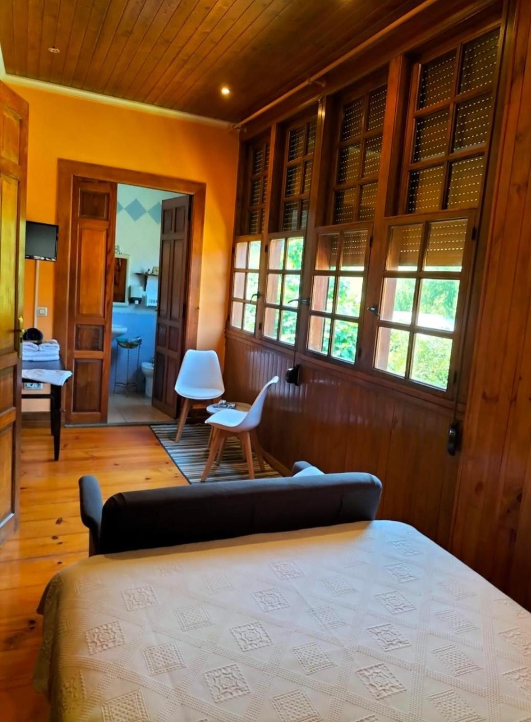 Agroturismo La Casona De Belmonte Ovinana  Exterior photo